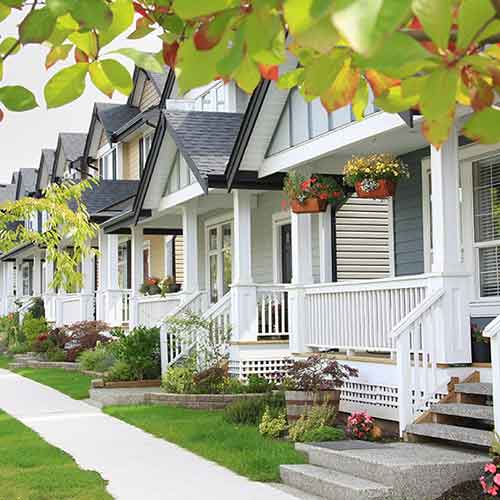 Are you considering buying a home in Stratford, Ontario? Call Rachelle Czartorynskyj - Mortgage Broker